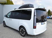 Hyundai Staria 3