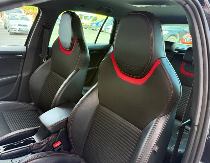 Škoda Octavia 10