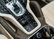 Porsche Cayenne 11