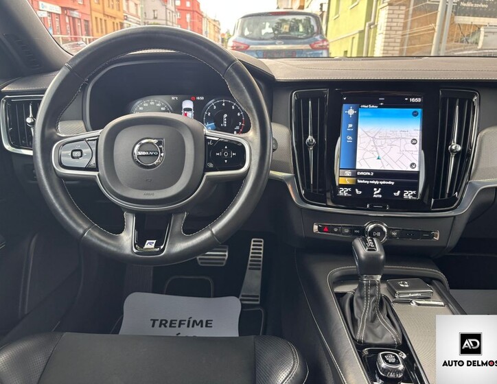 Volvo V90 26