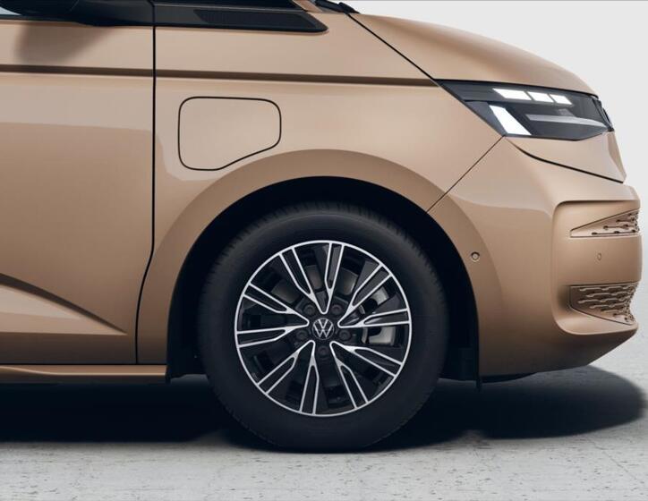 Volkswagen Multivan 5