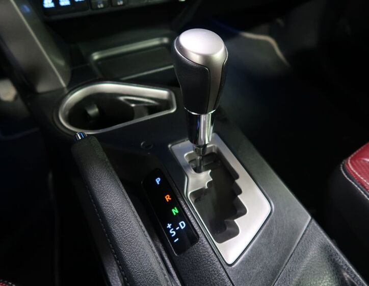 Toyota RAV4 30