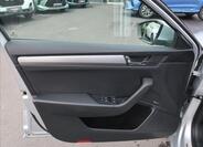 Škoda Superb 22