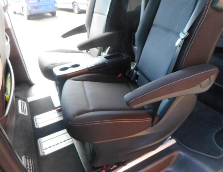 Renault Trafic 23