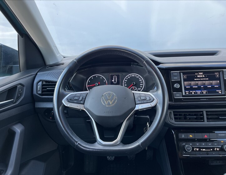 Volkswagen T-Cross 22
