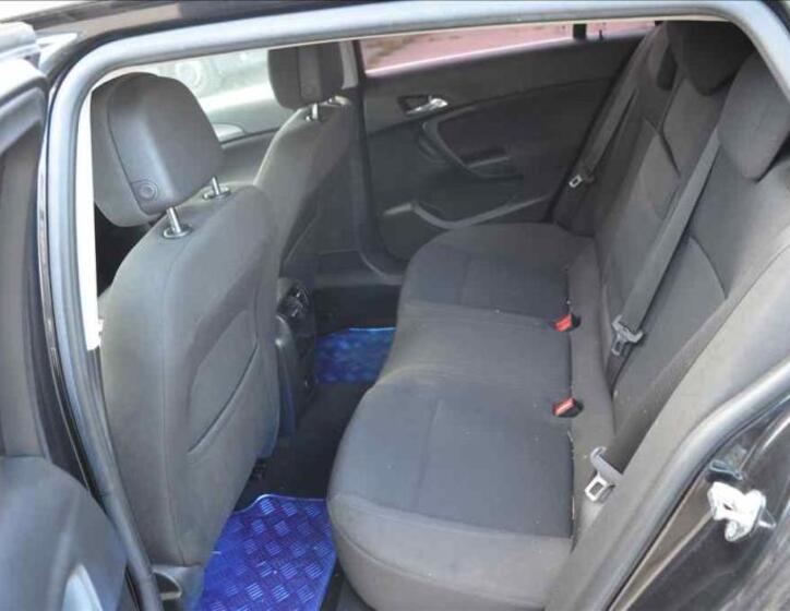 Opel Insignia 14