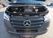 Mercedes-Benz Sprinter 18