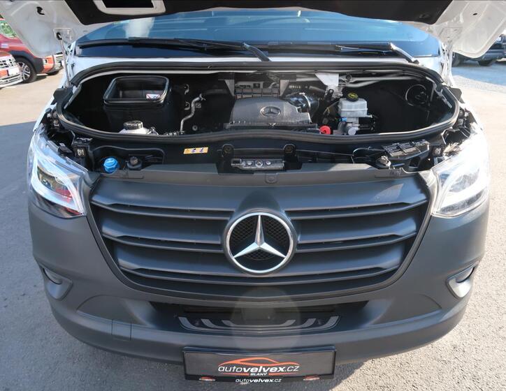 Mercedes-Benz Sprinter 18