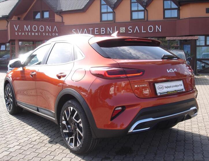 KIA XCeed 7