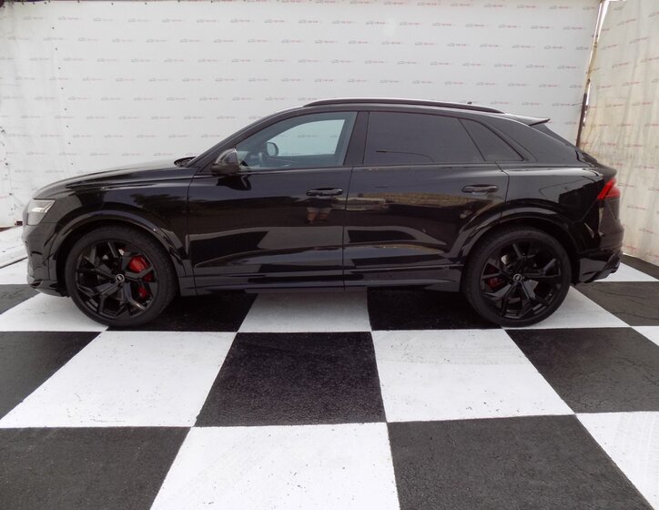 Audi RS Q8 2