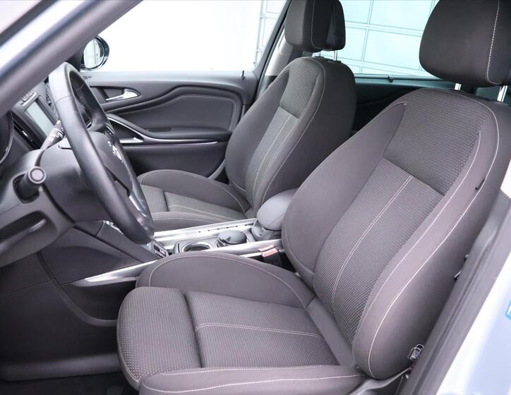 Opel Zafira 11