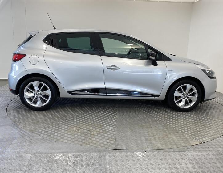 Renault Clio 22