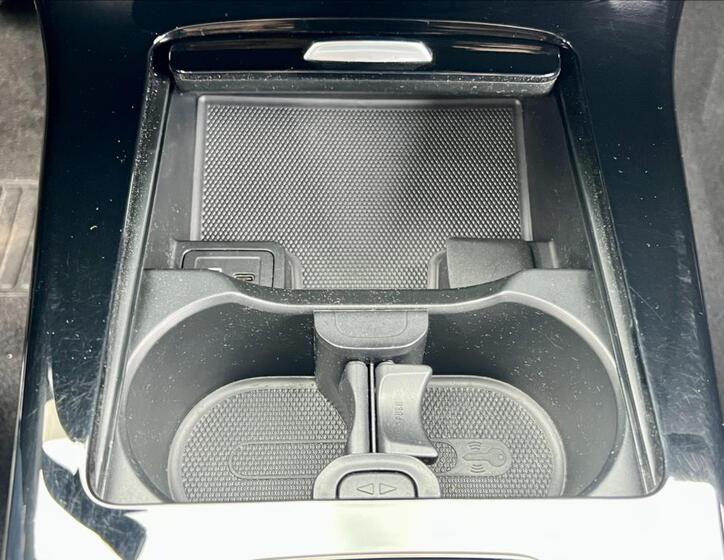 Mercedes-Benz CLA 39