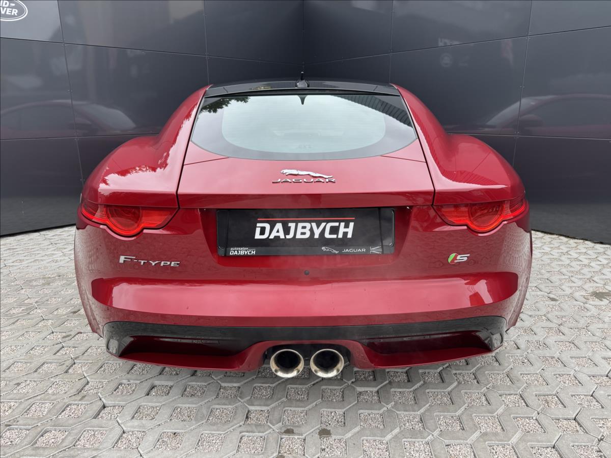 Jaguar F-Type