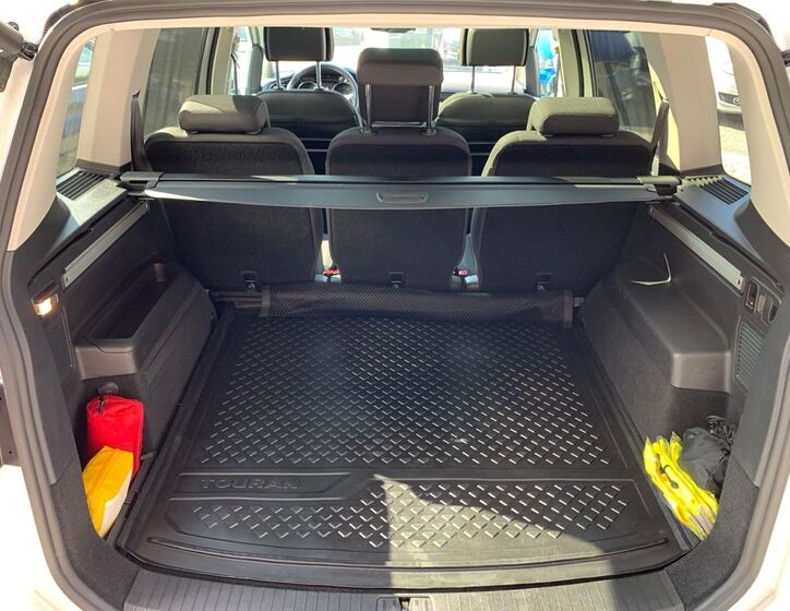 Volkswagen Touran 26