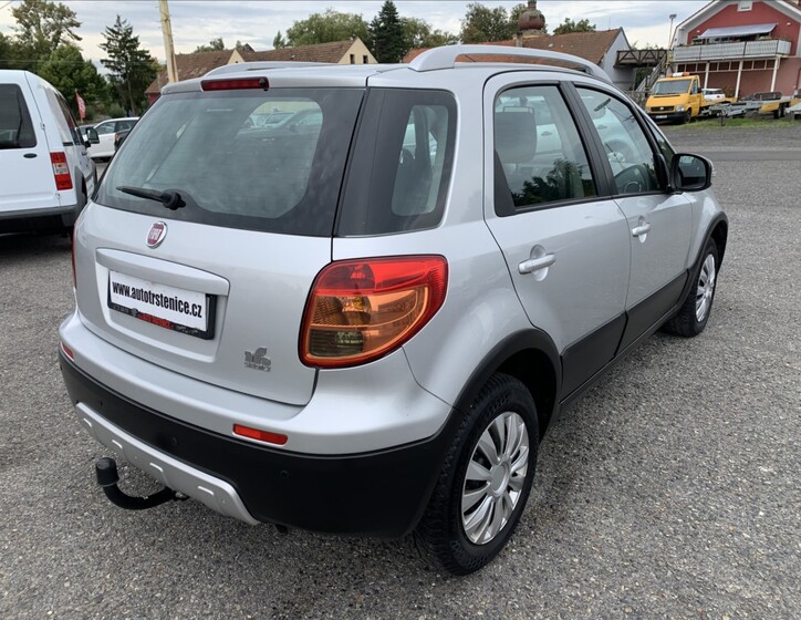 Fiat Sedici 5