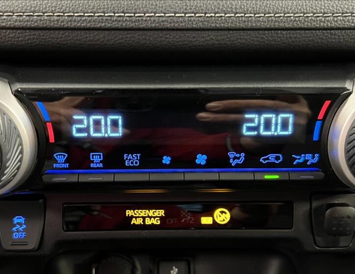 Toyota RAV4 11