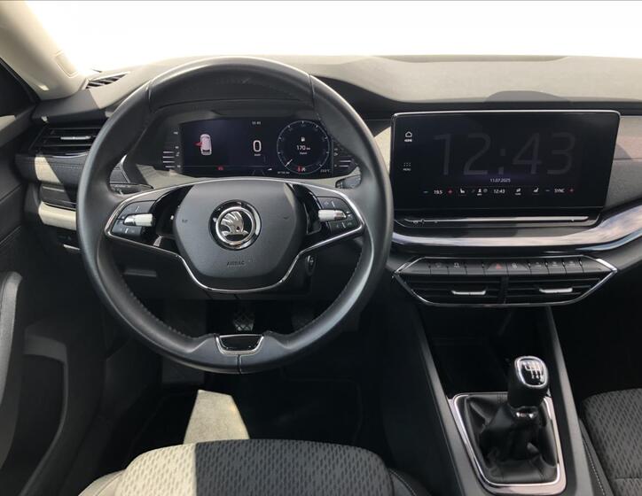 Škoda Octavia 15
