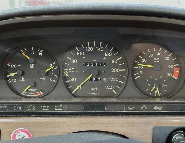Mercedes-Benz Třídy S 22