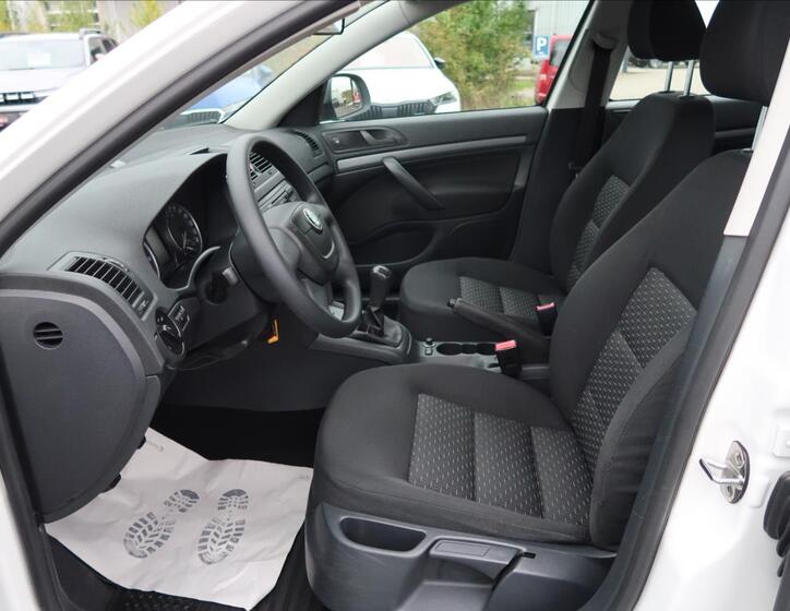 Škoda Octavia 12