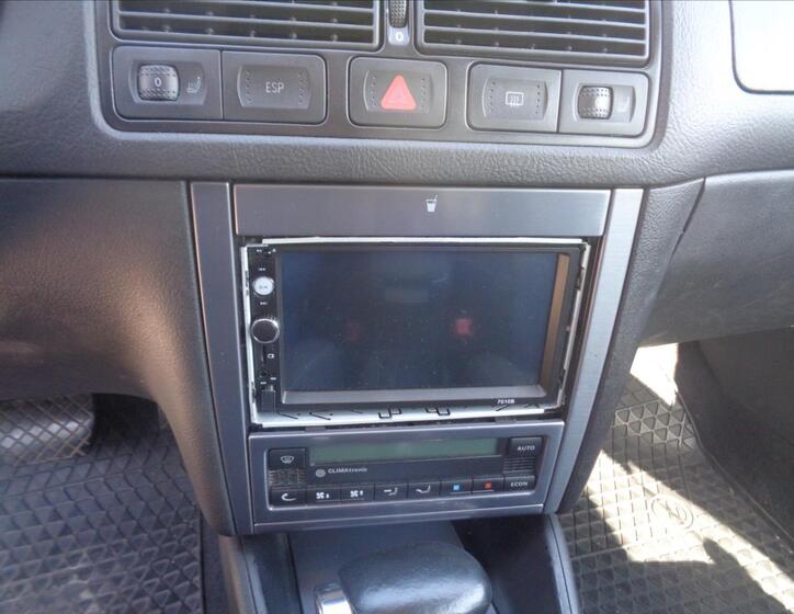 Volkswagen Golf 15