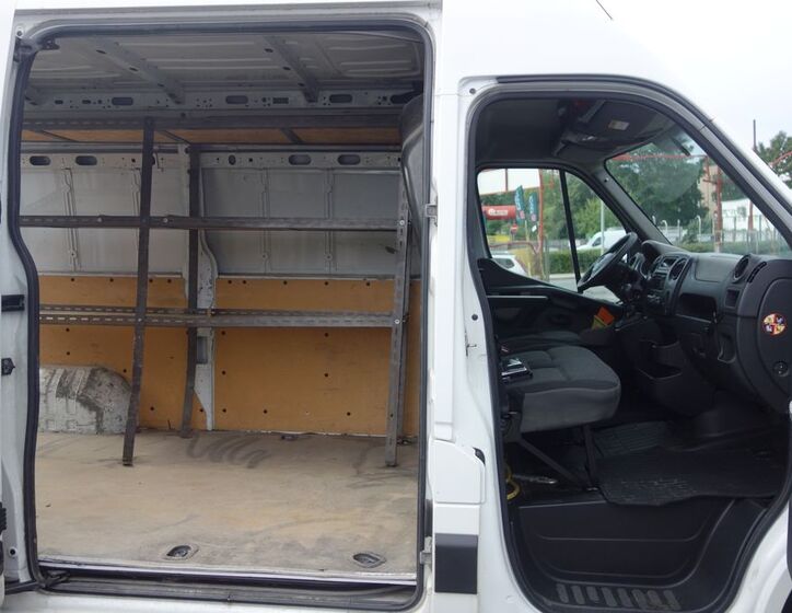 Opel Movano 22