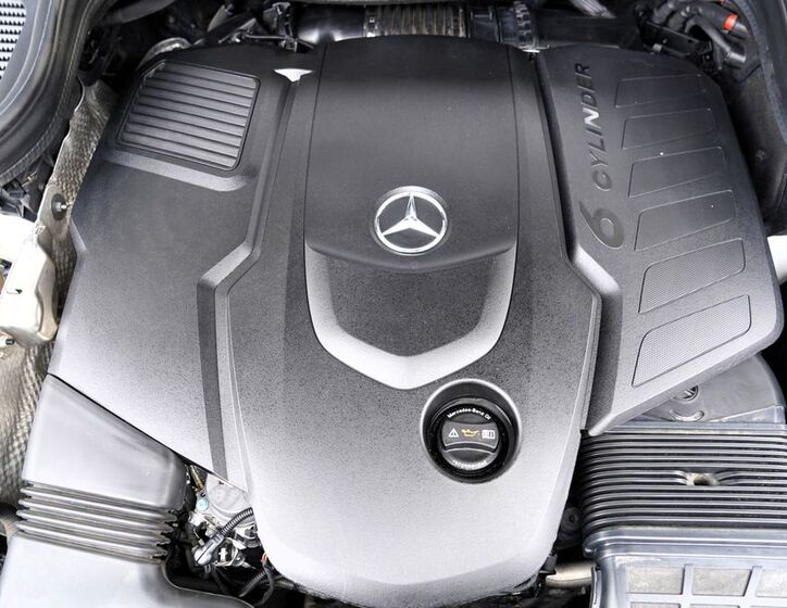 Mercedes-Benz GLS 10