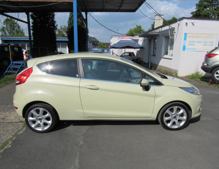 Ford Fiesta 8