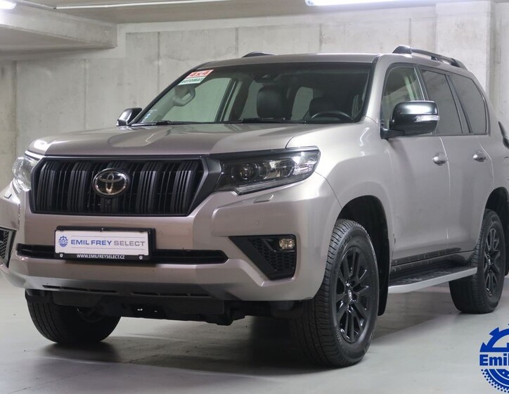 Toyota Land Cruiser 1
