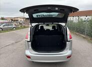 Mazda 5 24