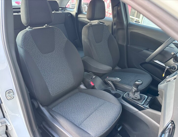 Opel Crossland X 13
