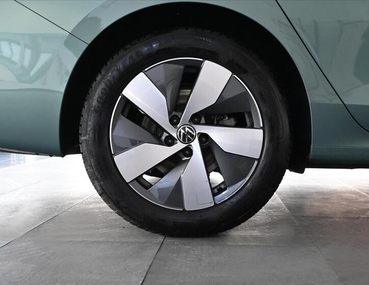 Volkswagen Passat 34