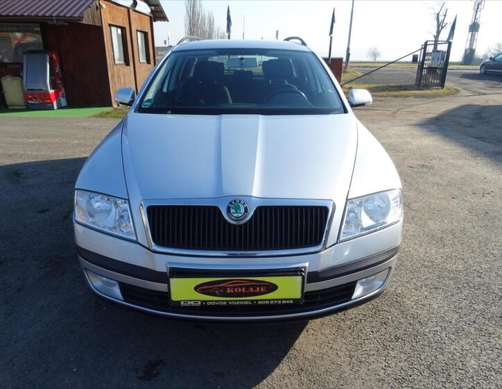 Škoda Octavia 1