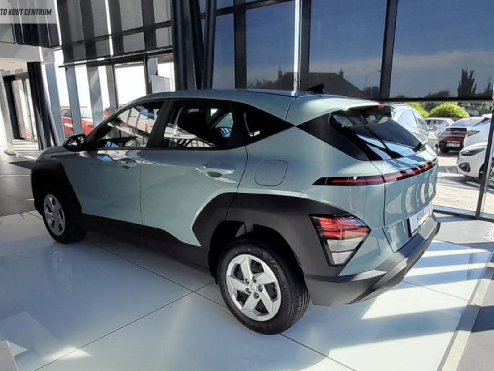 Hyundai Kona 5