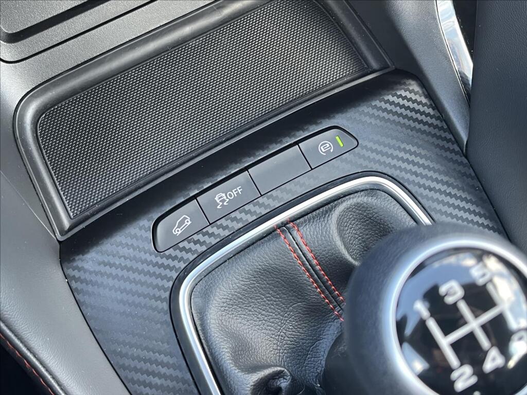 MG ZS 15
