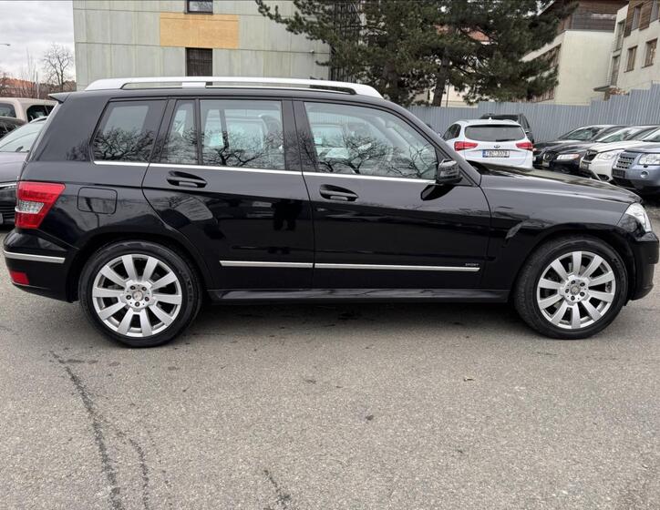 Mercedes-Benz GLK 13