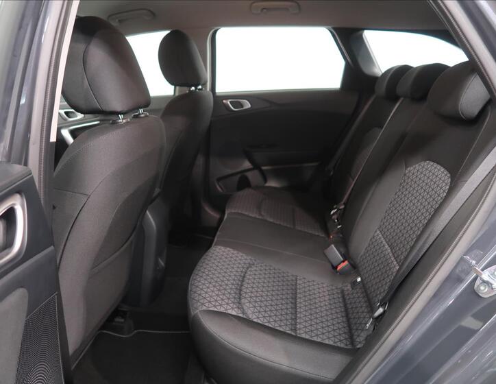 KIA Ceed 14