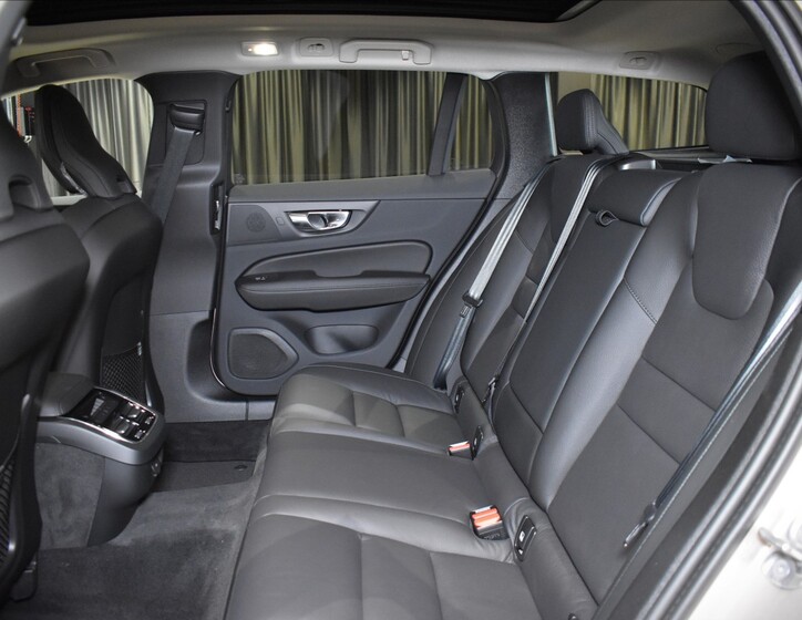 Volvo V60 21