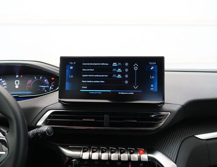 Peugeot 5008 30