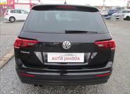 Volkswagen Tiguan 6