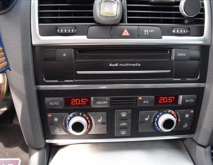 Audi Q7 43