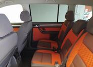 Volkswagen Touran 10