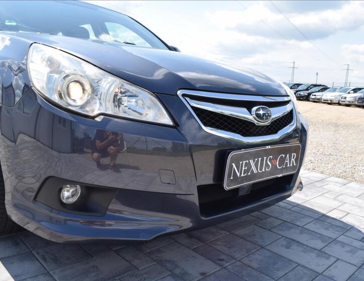 Subaru Legacy 12