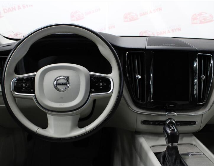 Volvo XC60 27