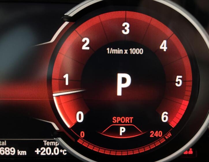 BMW X6 30