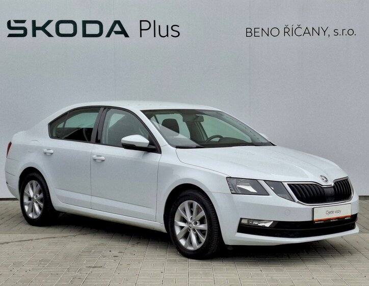 Škoda Octavia 13
