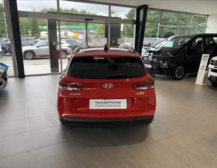 Hyundai i30 6