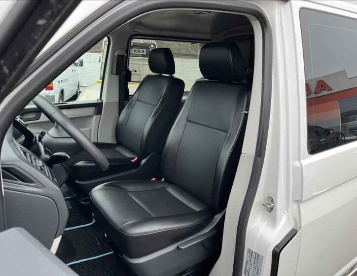Volkswagen Transporter 18