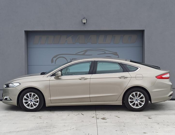 Ford Mondeo 8