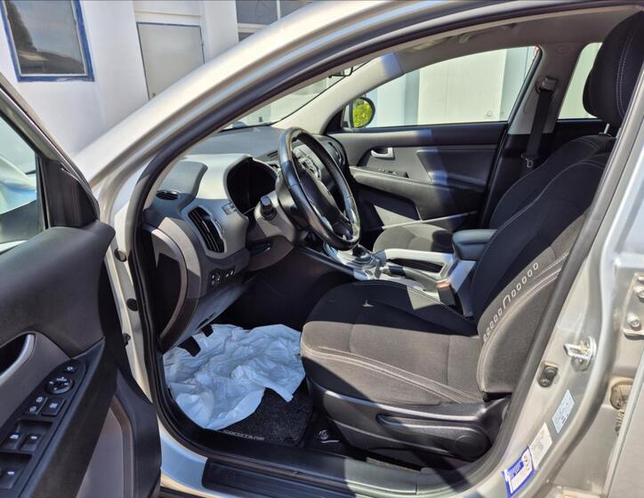 KIA Sportage 8